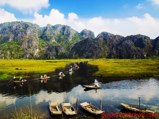Ninh Binh Cycle Tour from Hoa Lu, Tam Coc, Kenh Ga 2 Days